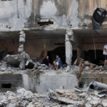 Palestinians_damaged-residential-building