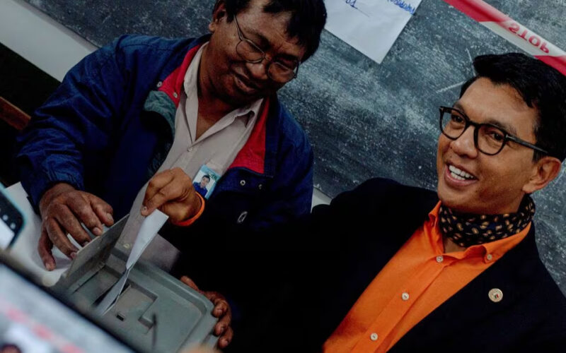 Madagascar President Rajoelina cements lead in boycotted election