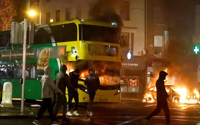 Irish police make 34 arrests after Dublin rioting