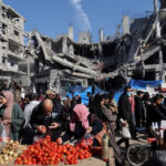 Palestinians_open-air-market