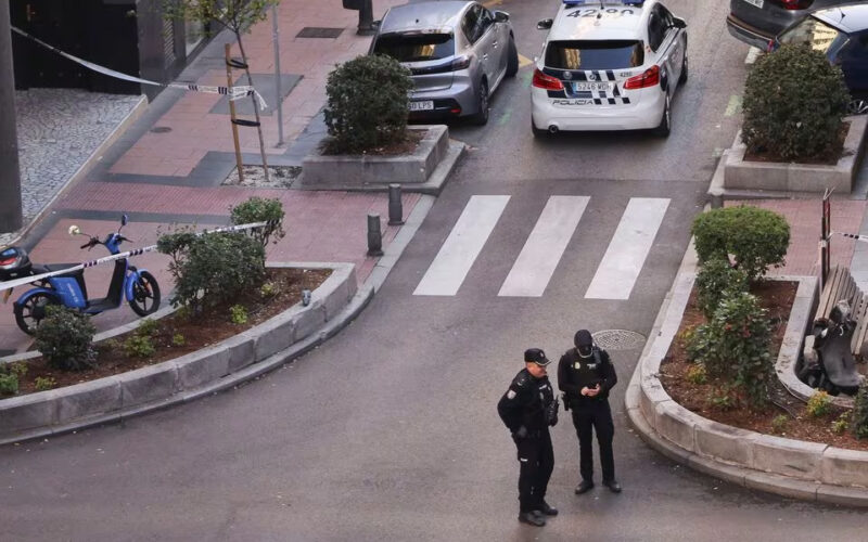 Spain politician shooting: Three detained in anti-terror probe