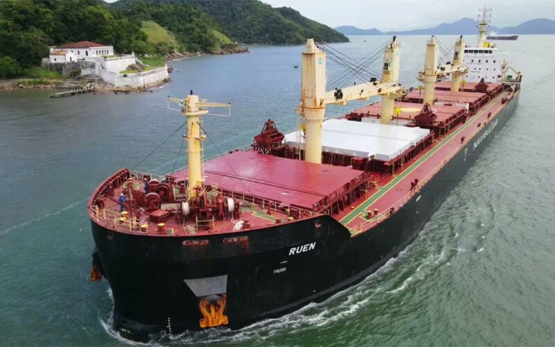 Commercial ship still hijacked off Somali coast – sources
