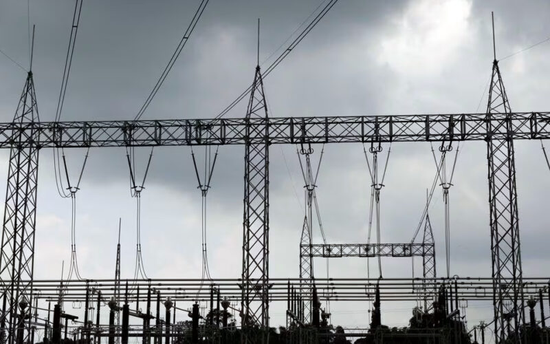 Nigeria mulls handing over power utilities to state governments