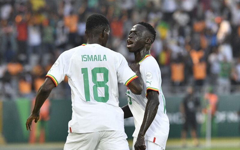 Champions Senegal steam into last 16 with 3-1 win over Cameroon