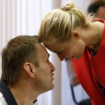Alexei-Navalny-and-his-wife-Yulia_2013