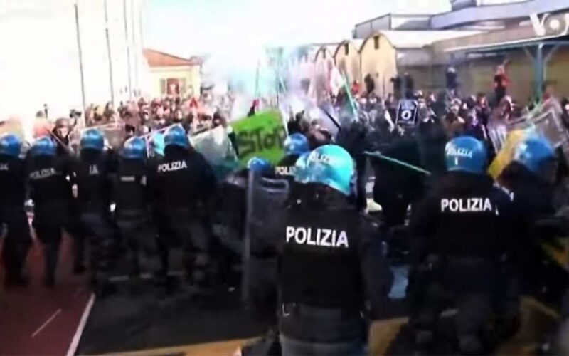 Police beatings of pro-Palestinian schoolchildren spark outrage in Italy