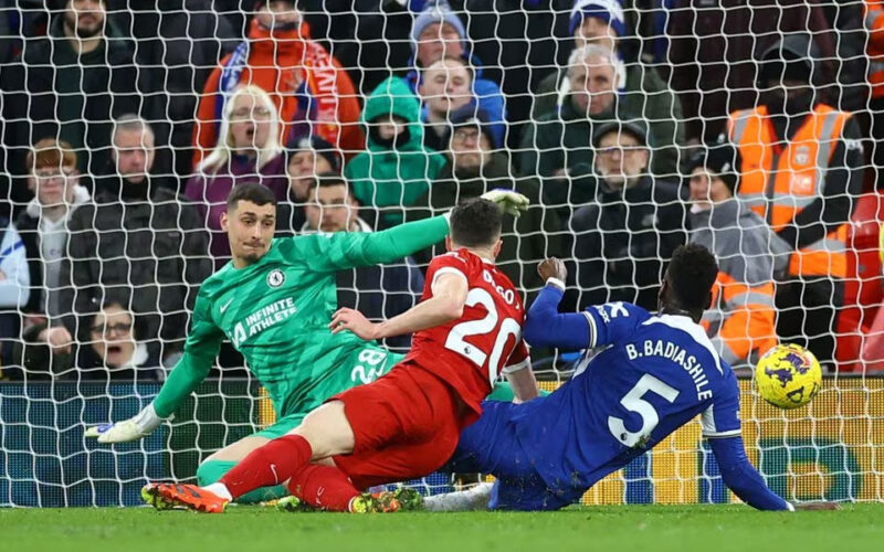 Liverpool move five points clear at the top after 4-1 rout of Chelsea