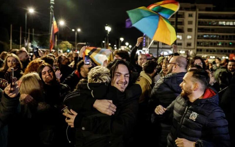 Greek same-sex couples race to wed after historic vote