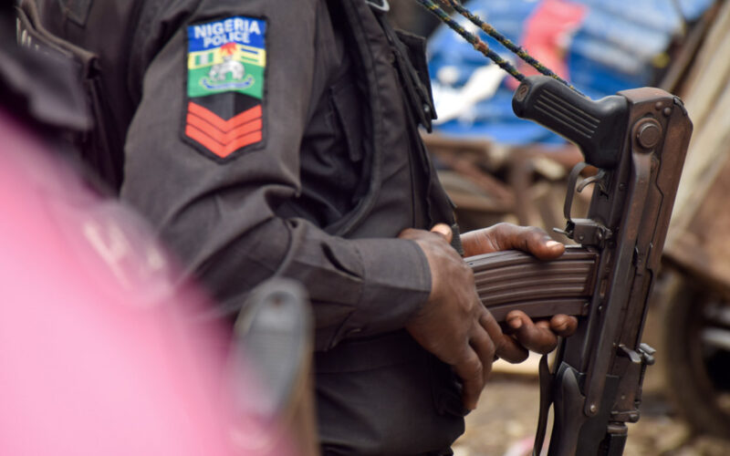 Nigeria police repel attack by gunmen, one officer dies