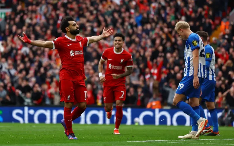 Liverpool go top after 2-1 comeback win over Brighton