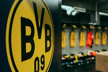 Dortmund crush Augsburg 5-1 ahead of Champions League semi-final