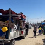 Palestinians flee Rafah