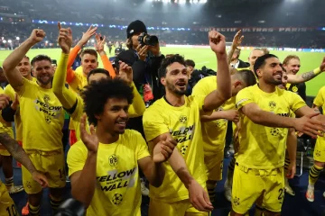 Flying under the radar, Dortmund stun Europe with final spot
