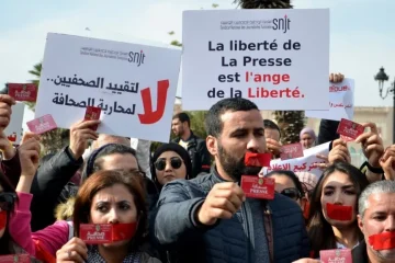 Two Tunisian journalists jailed pending trial, bolstering fears for free speech