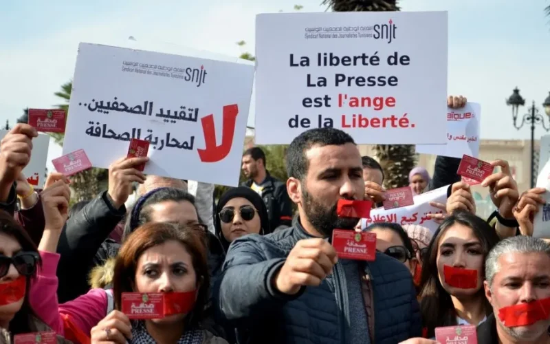 Two Tunisian journalists jailed pending trial, bolstering fears for free speech