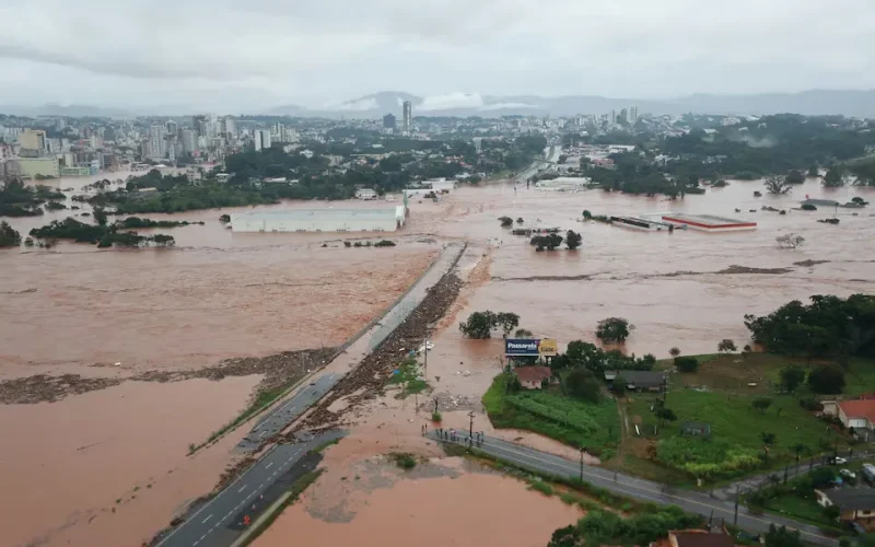 Rains in southern Brazil kill at least 39, some 70 still missing