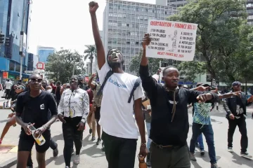 Kenyan parliament panel urges govt to scrap some new taxes as hundreds protest