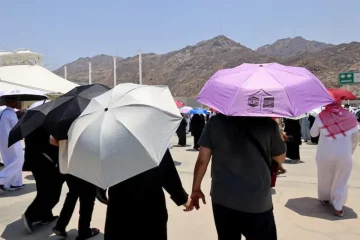 Egypt forms crisis unit on haj deaths as toll rises