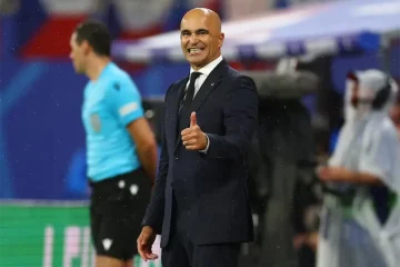 Martinez praises Portugal’s discipline after last-gasp win over Czechs