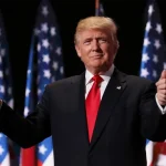 Donald Trump_thumbs up