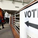 US_early voting station