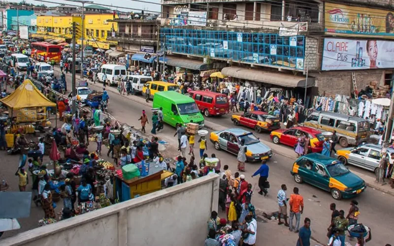 Ghana’s urban strategies neglect the needs of street vendors: policy must catch up with reality