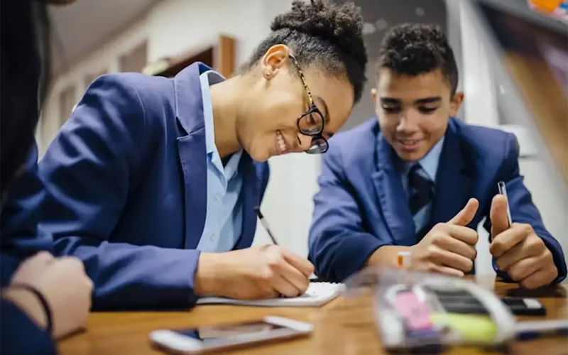 How can you help your child make friends?
