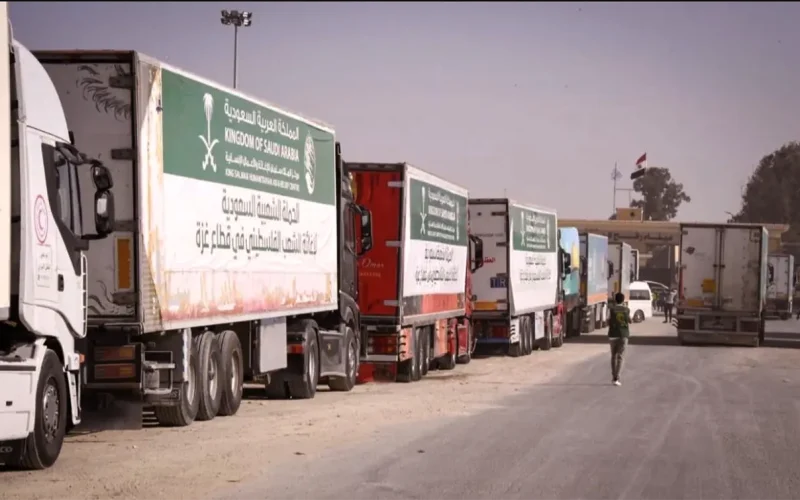 Gaza ceasefire deal looks doomed as Israel blockades Strip and bars entry of humanitarian aid