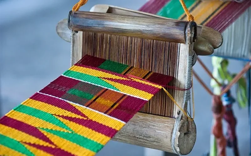 What are the origins of the Asante’s famous kente cloth? I traced its history to find out`