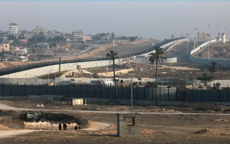 UN Rights Office: Israel creating “buffer zone” in Gaza through forcible transfer of civilians