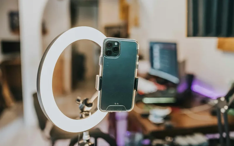 The trust factor: How modern influencers navigate digital ethics