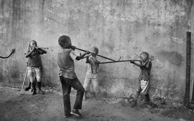 Lindokuhle Sobekwa’s powerful personal journey as a photographer in South Africa
