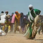 Somalia_Women_food aid