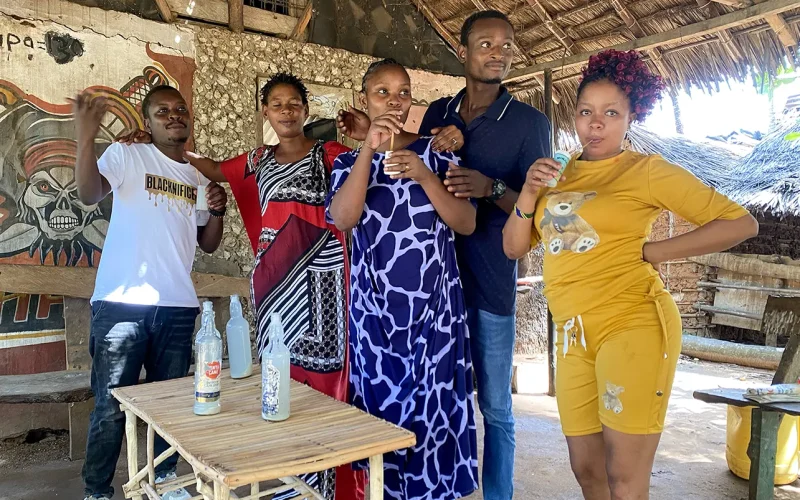 Coconut trees fuel livelihoods and foster community in coastal Kenya