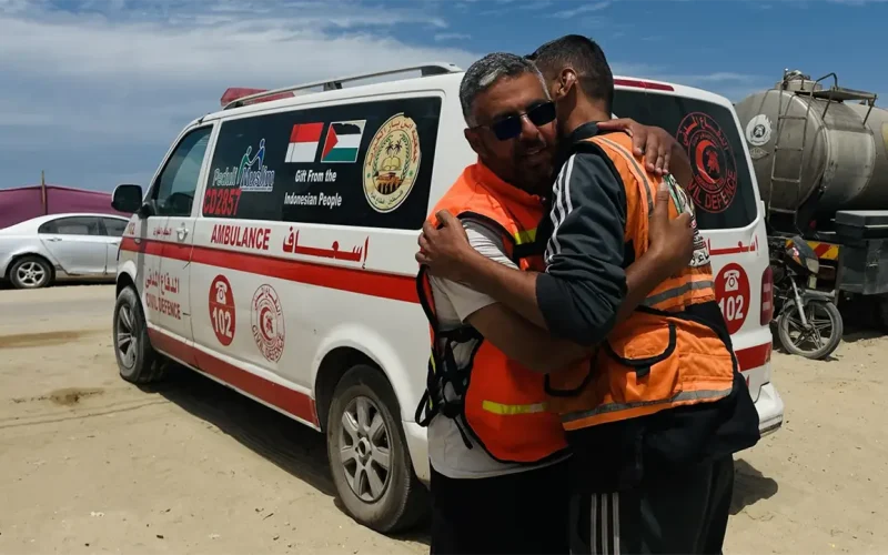 Gaza’s first responders: A life of fire and rubble