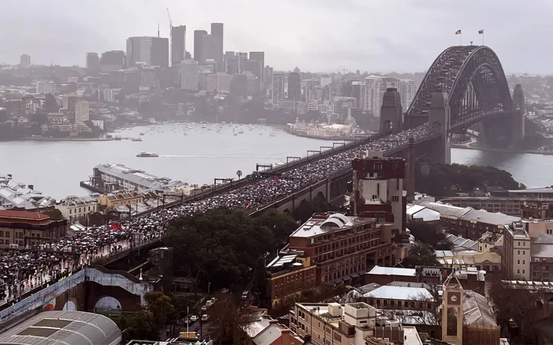 A River of Humanity: The Sydney Harbour Bridge march