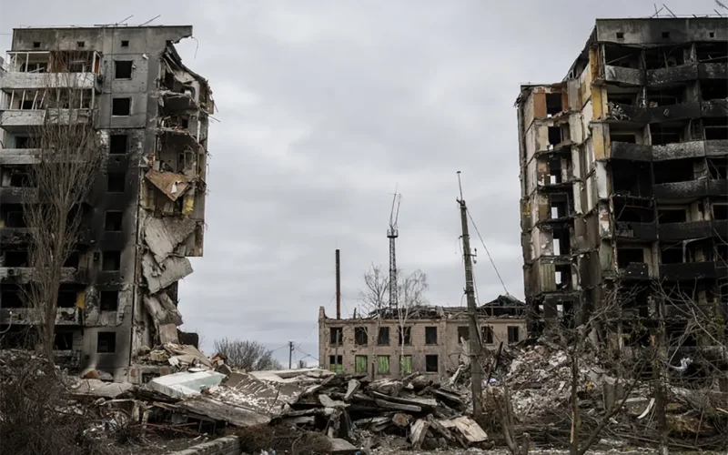 Forcing Zelensky to hand Putin Ukraine’s ‘fortress belt’ in Donetsk will lose it the war