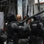 Rio de Janeiro_armed police officers