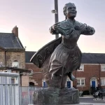 Mary Ann Macham_Statue