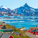 Greenland_red houses