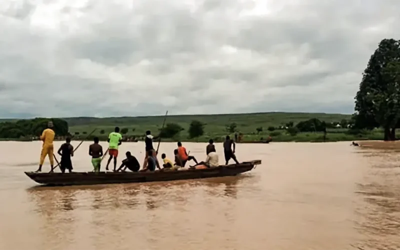 26 die, 14 missing in Nigerian river tragedy