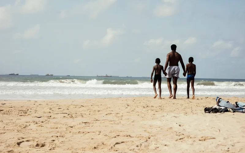 New film captures fatherhood in 1993 Nigeria
