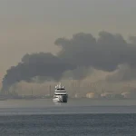 Dubai_port of Jebel Ali_boat_smoke