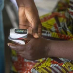 finger HR and O2 measure