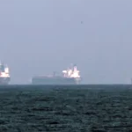 strait of Hormuz_ships anchored