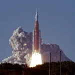 Artemis II_lift off