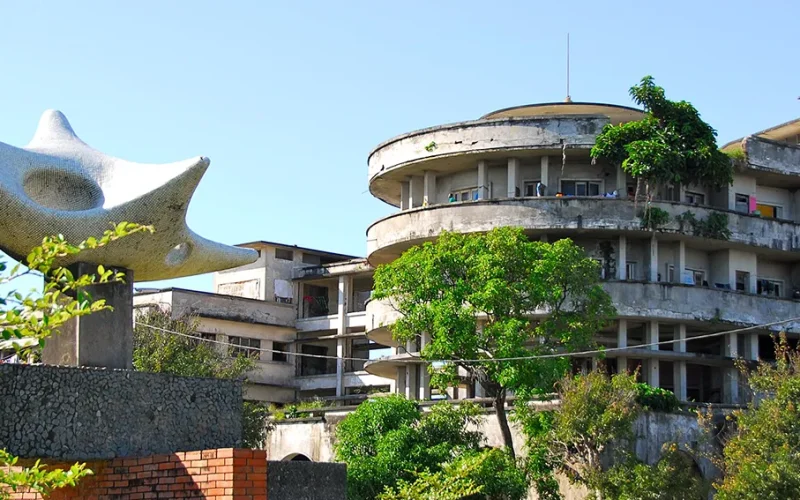 Mozambique’s economy is failing: the tough policy choices that need to be made urgently