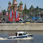 Russia’s pared‑down Victory Day parade tells a story: Away from the pomp, war in Ukraine is not going to Putin’s plan Moskva River_Red Square_police boat
