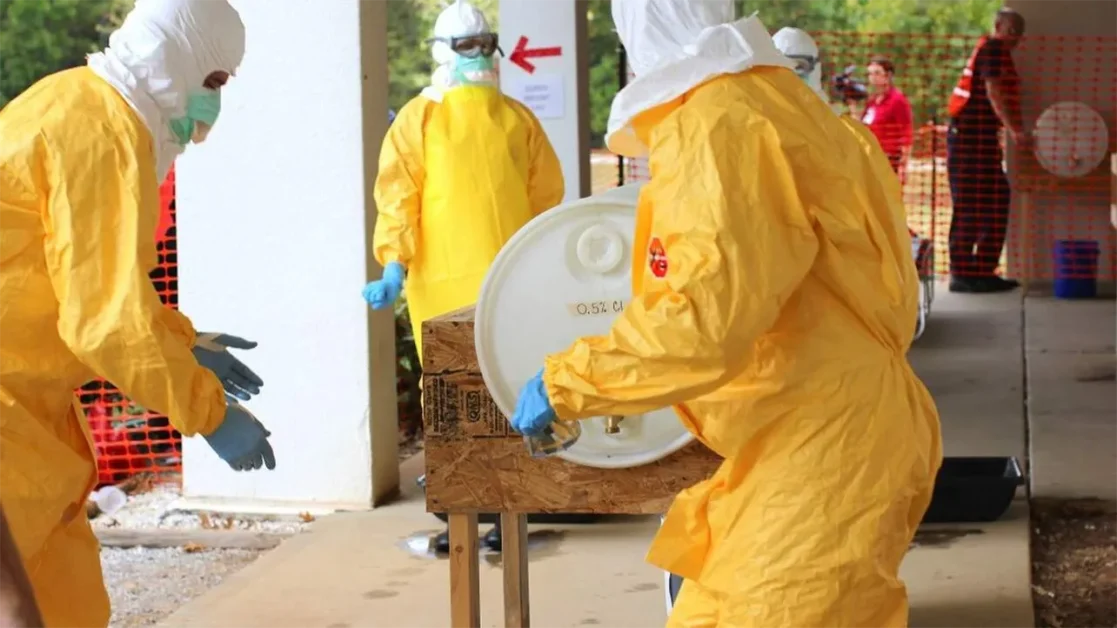 Ebola outbreak threatens displaced communities in DRC as conflict, disease converge