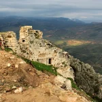 Israeli forces capture Lebanon’s Beaufort Castle, a Crusade‑era site once held by the Knights Templar
